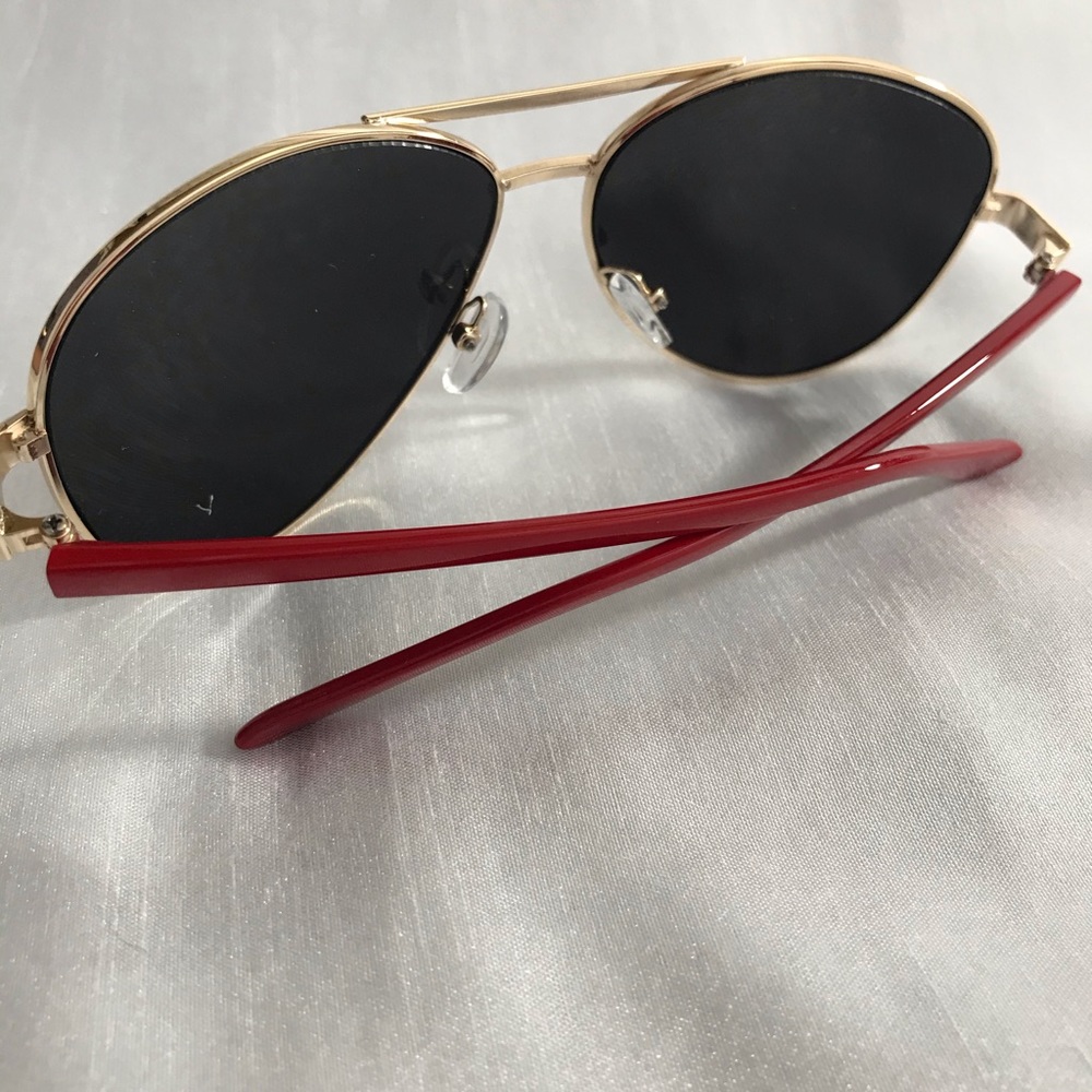 Aviators - Picture 2 of 2